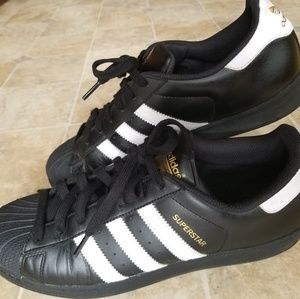 Adidas Superstar